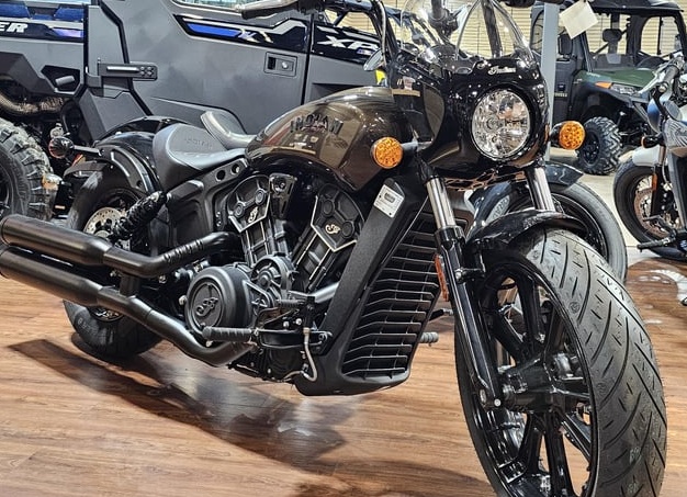 Китайцы всех переплюнули? Круизер с мотором V4 и дешевле миллиона – QJMOTOR SRV 600 V
