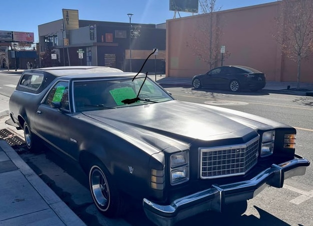 Американское железо: Ford Ranchero Country Squire 1971