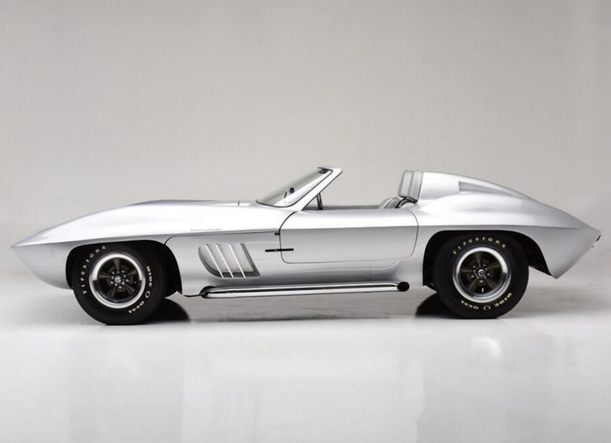 Fiberfab Centurion – Копия Corvette с темным прошлым…